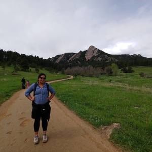 Meet your Posher, Cynthia